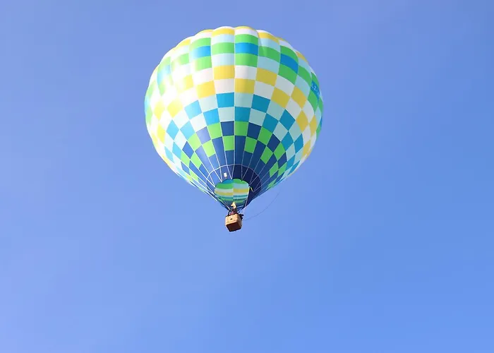 Family Avramov Hotel 3*